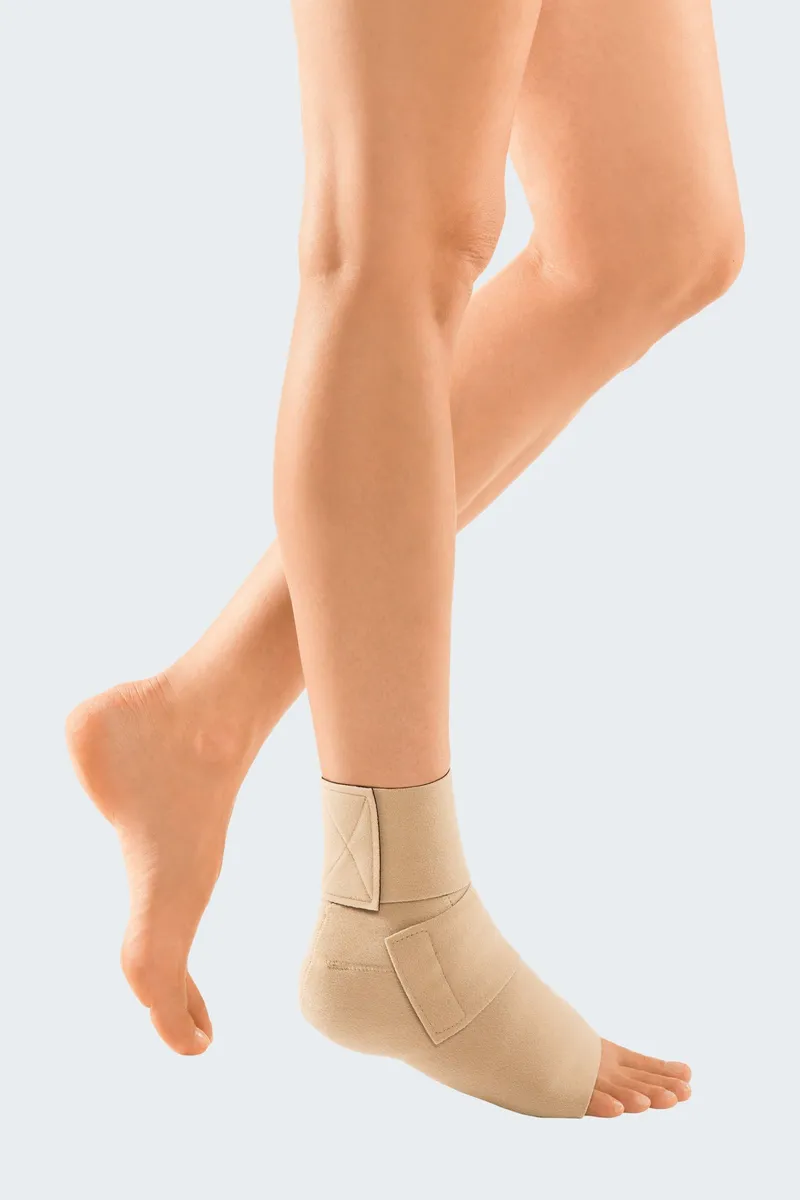 circaid-juxtalite-ankle-foot-wrap-wound-care-m-37621 (1) circaid® juxtalite® caviglia/piede (afw) - immagine 1